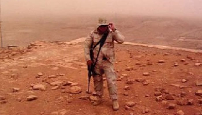 David O. Russell’s “Soldiers Pay” (2004)